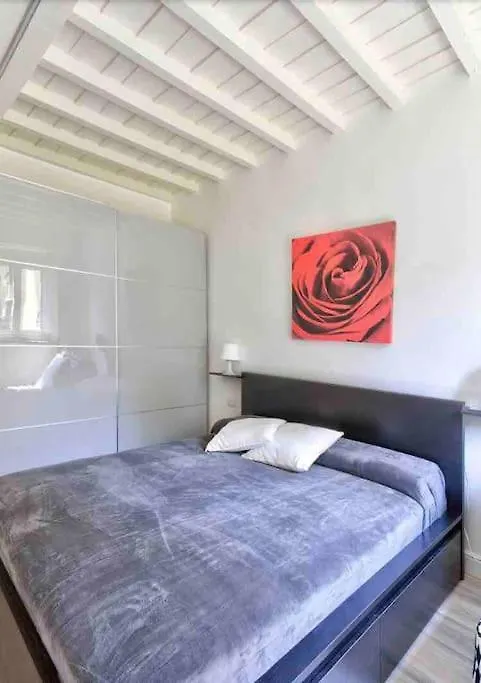 Florence City Suite 0*,  Italy